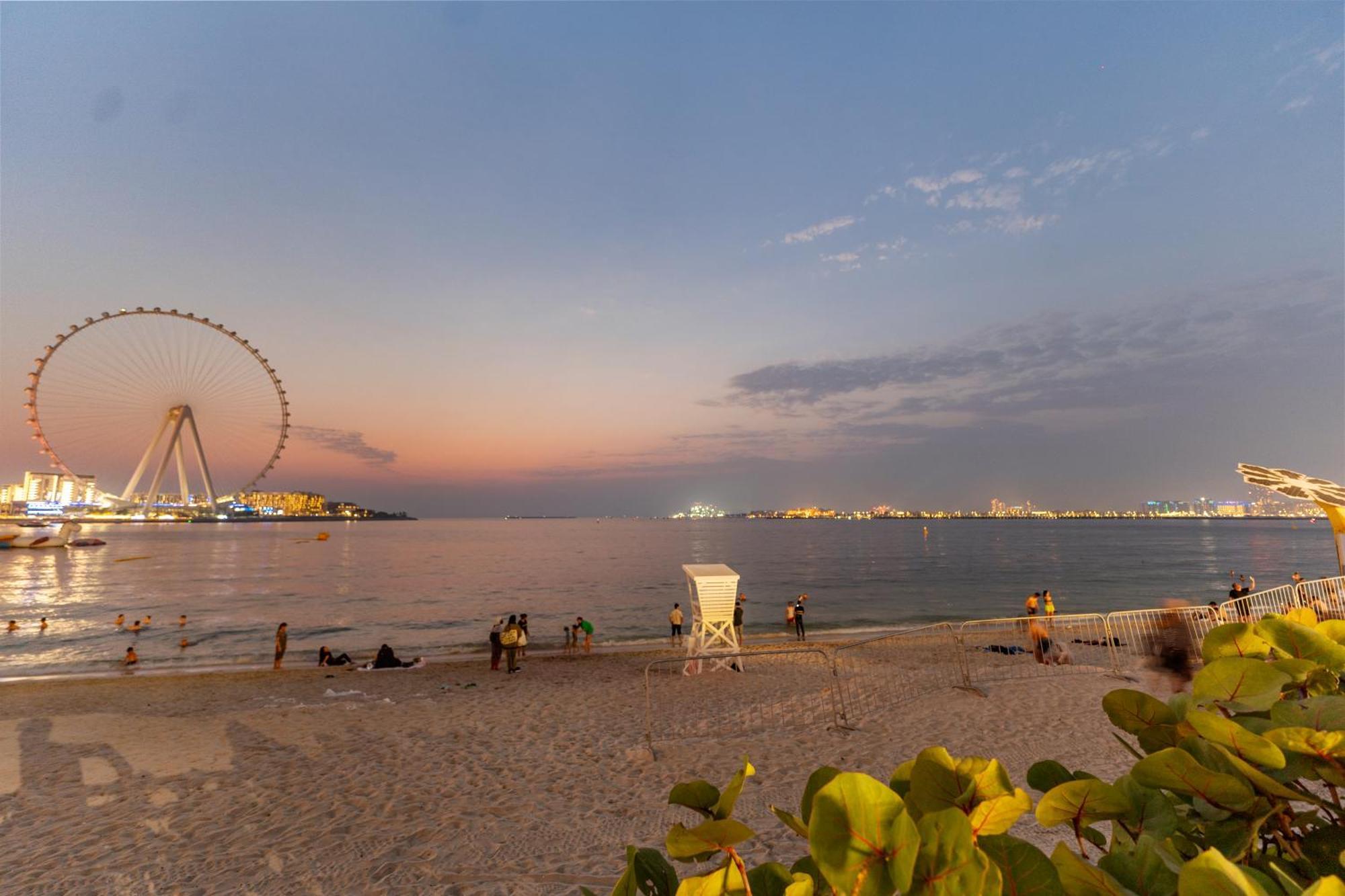 Jumeirah Beach Residents, Free Parking Dubai Eksteriør billede